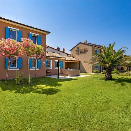 Olea Residence Porec Exterior photo